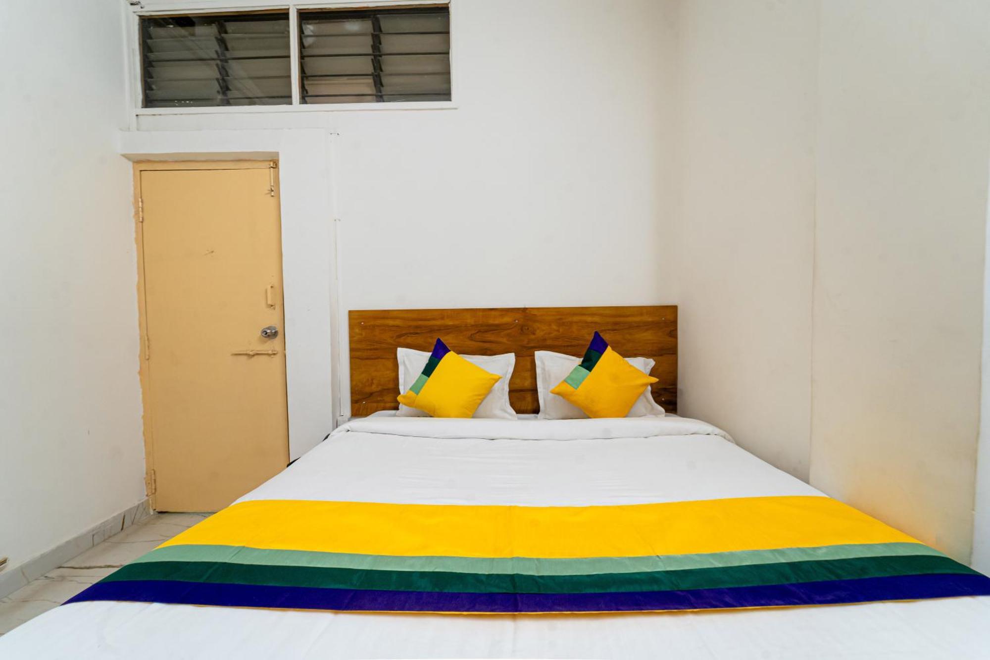 Itsy Hotels Mansi Nashik Exterior foto